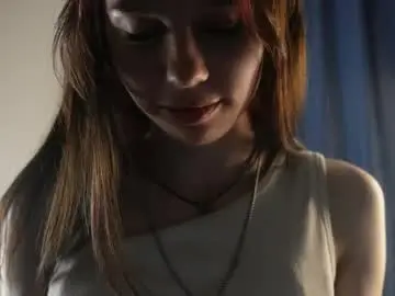 Cloverhessel  live sex cam