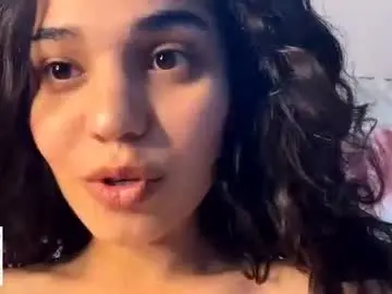 Courtneymarsh  live sex cam