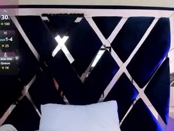 Eva_loretti  live sex cam