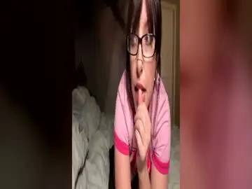 Bburnzz  live sex cam