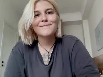 Bloom_ella  live sex cam