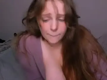 Chilivanilla  live sex cam