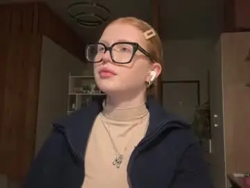 Chisixt  live sex cam