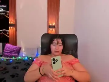 Chloejewel21  live sex cam