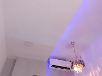 Cleojhonson  live sex cam