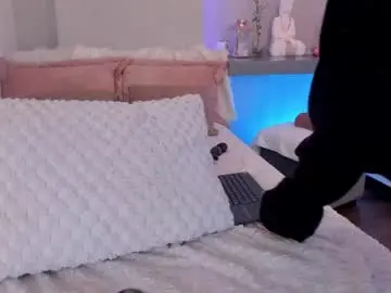 Cleojhonson  live sex cam