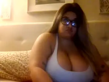 Cyb3rd0lllx  live sex cam