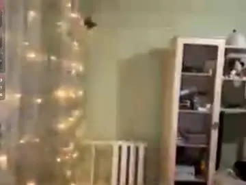Earthablong  live sex cam