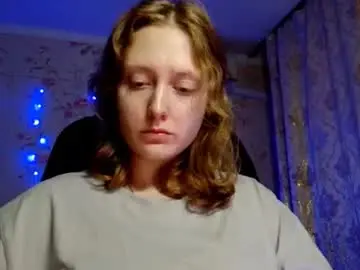 Goldendriere  live sex cam