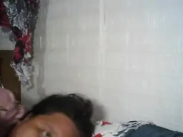 Honeyvonz  live sex cam