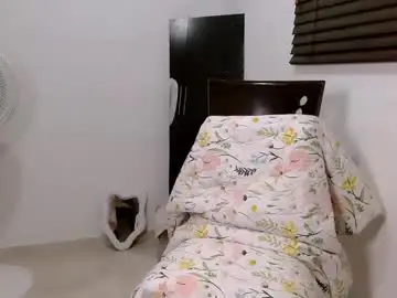 Mialatin_816  live sex cam