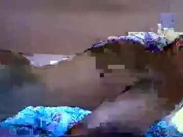 Romantic2u4  live sex cam