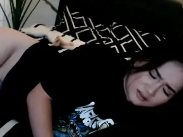 Simplykhate  live sex cam