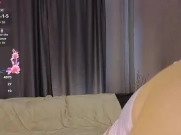 Softiedream  live sex cam