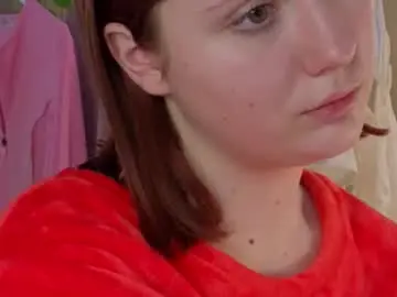 Suzidenapoli  live sex cam