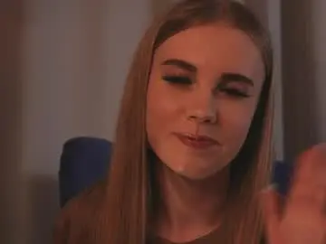 Tayelin  live sex cam