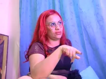 Tiiny_emiily  live sex cam