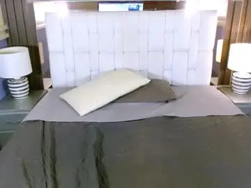 Annie_catt_  live sex cam