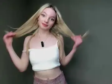 Candyvice  live sex cam