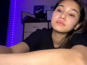 Catherinepirs  live sex cam