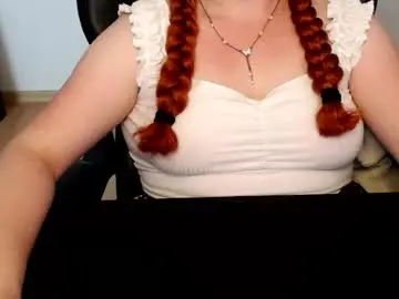 Elly_petite  live sex cam