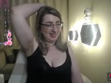 Helenenigma  live sex cam