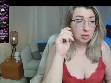 Helenenigma  live sex cam