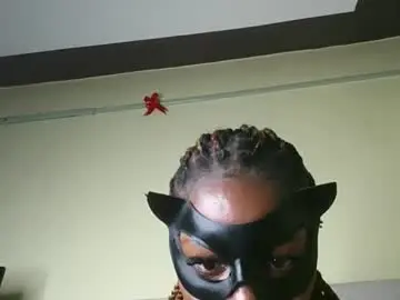 Innocentberry1  live sex cam