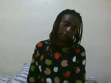 Nana2095  live sex cam
