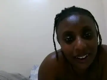 Nana2095  live sex cam