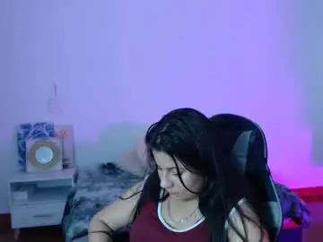 Nina__666  live sex cam