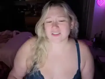 Piggyrose  live sex cam