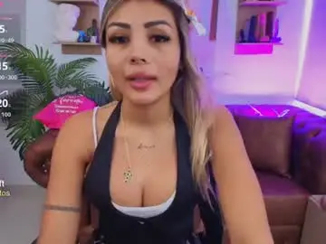 Saloomee__  live sex cam