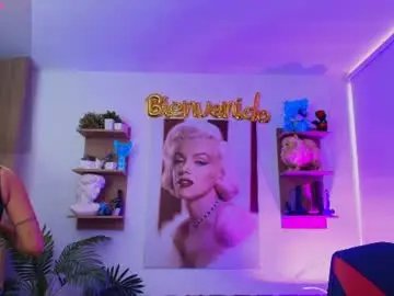 Saloomee__  live sex cam