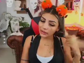 Saloomee__  live sex cam