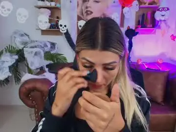 Saloomee__  live sex cam