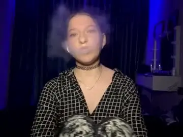 Torrikriete  live sex cam