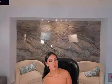 Caitlynbellx  live sex cam