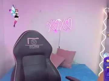 Candyy_tay1  live sex cam