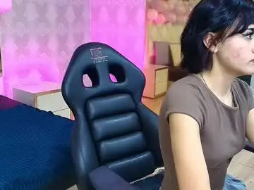 Cloee_tay1  live sex cam