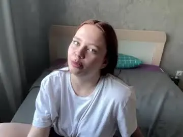 Loribanks  live sex cam