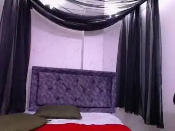 Mia__thomson_  live sex cam