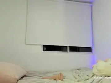 Sara_medellin  live sex cam
