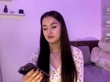 Sophielainee  live sex cam