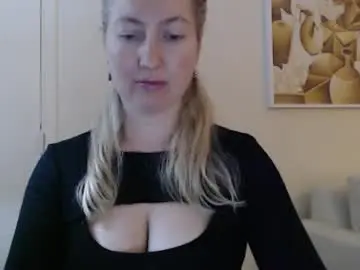 Sunbrilliant  live sex cam