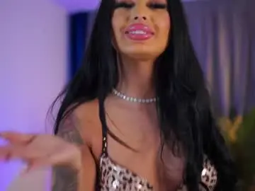 Yanaramirez  live sex cam