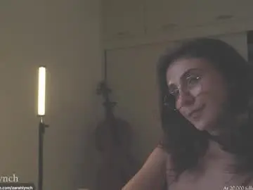 Zarahlynch  live sex cam