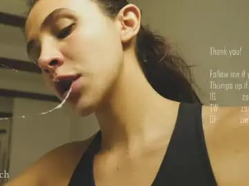 Zarahlynch  live sex cam