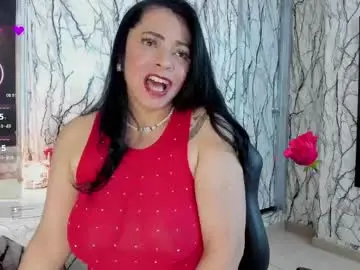 Adelinemoretti  live sex cam