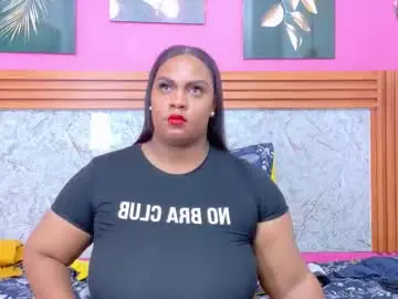 Curvyhomebebe  live sex cam